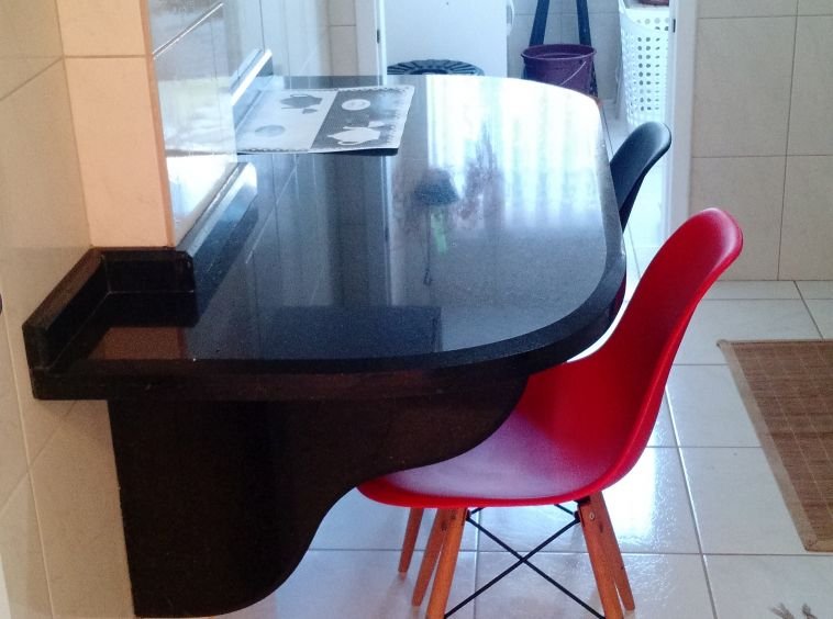 Apartamento Edifício Itaúna - semi mobiliado!