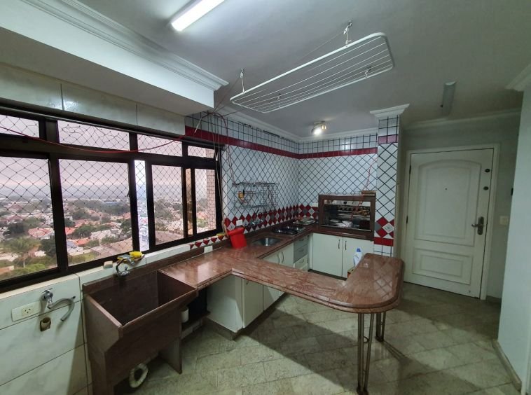 (EM BREVE) Apto 13° andar no Edifício vitória régia