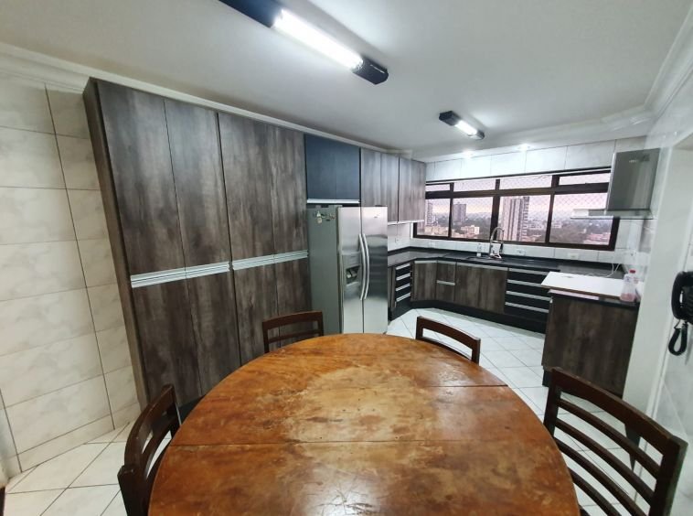 (EM BREVE) Apto 13° andar no Edifício vitória régia