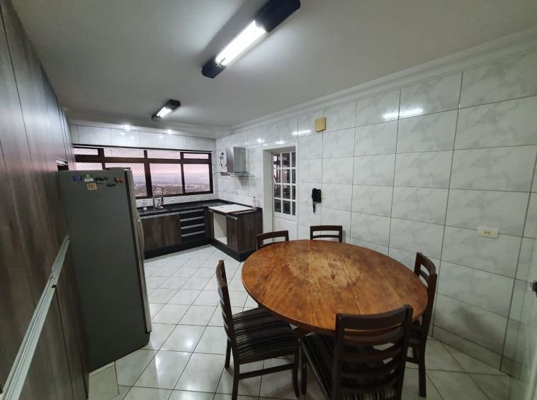 (EM BREVE) Apto 13° andar no Edifício vitória régia