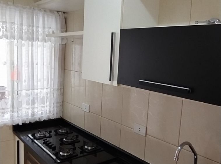 Apartamento Edifício Itaúna - semi mobiliado!