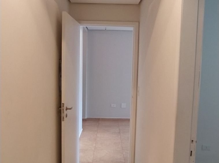 Apartamento Edifício Itaúna - semi mobiliado!