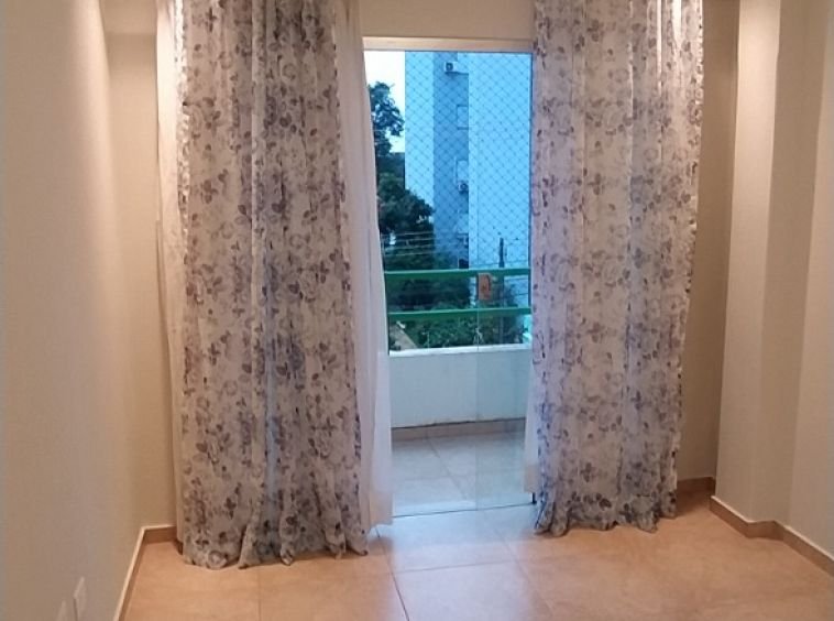 Apartamento Edifício Itaúna - semi mobiliado!