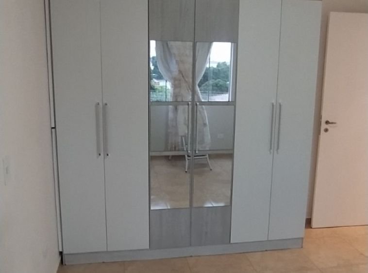 Apartamento Edifício Itaúna - semi mobiliado!