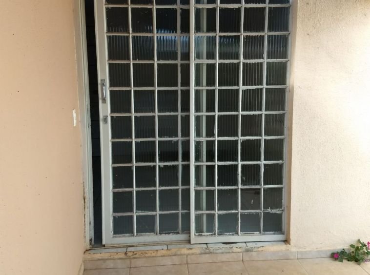 (EM BREVE) Casa no Jardim Parigot de Souza