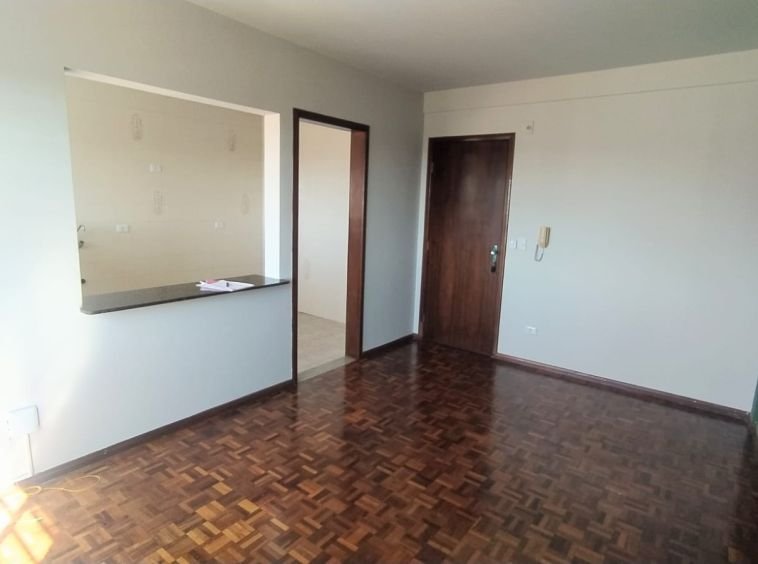 Apartamento no Ed Dom Hernandez