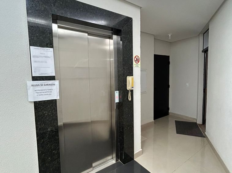 Apartamento no centro com sacada gourmet!