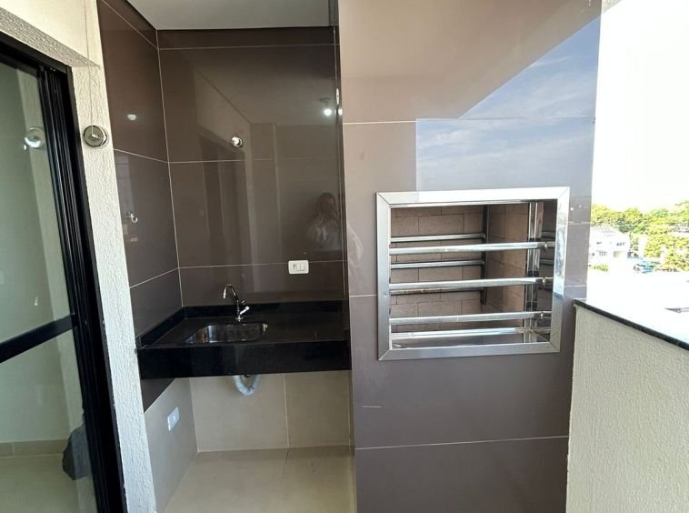 Apartamento no centro com sacada gourmet!