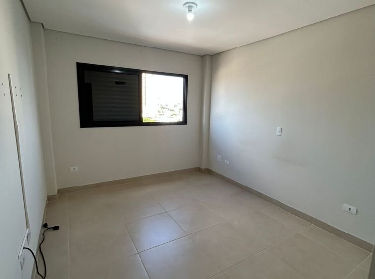 Apartamento no centro com sacada gourmet!