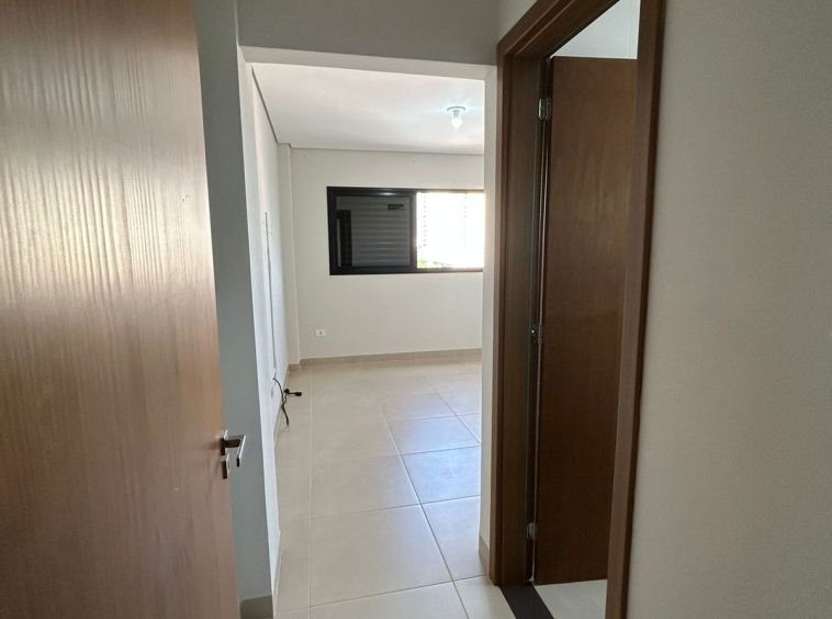 Apartamento no centro com sacada gourmet!