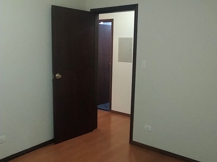 APARTAMENTO GRANDE - EDIFÍCIO MONTREAL!