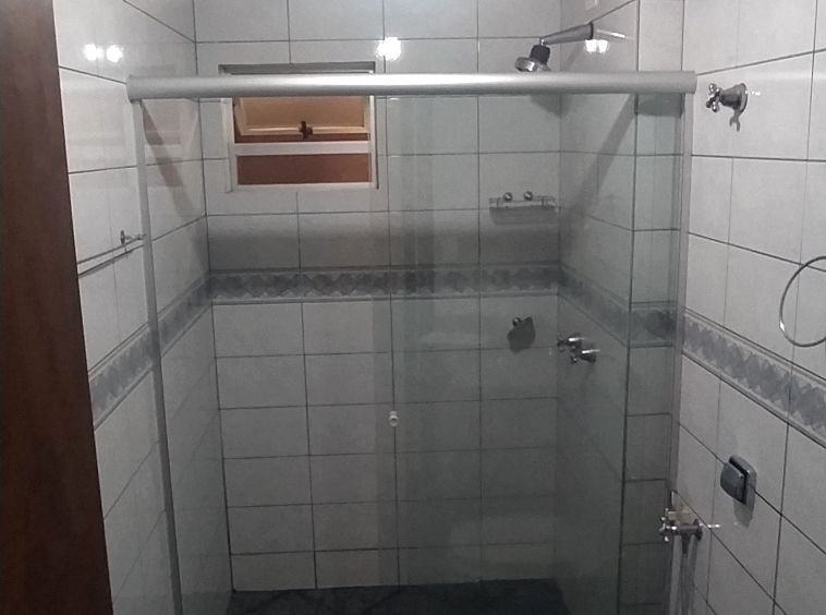 APARTAMENTO GRANDE - EDIFÍCIO MONTREAL!