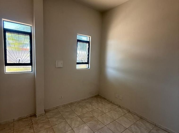 Apartamento térreo próximo ao estádio!