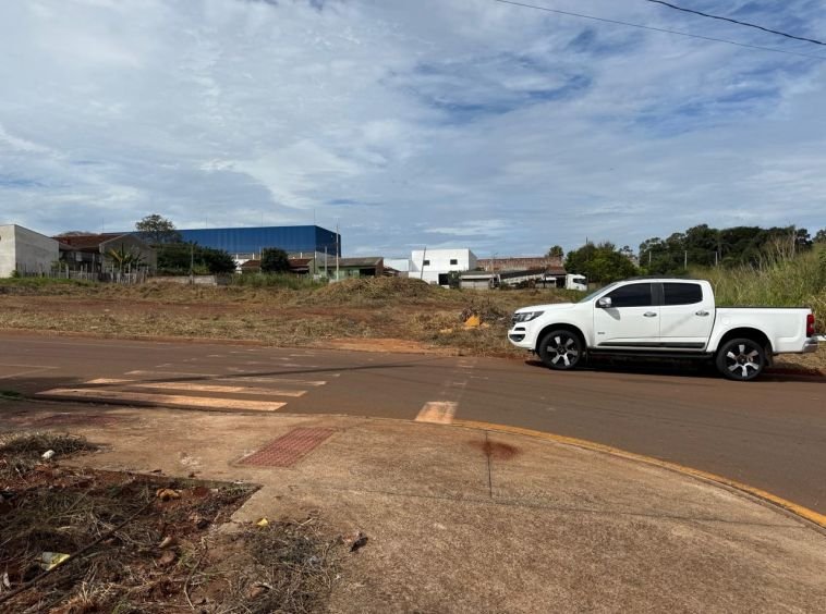TERRENO PRÓXIMO A SAÍDA PARA MARINGÁ