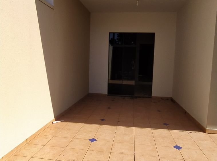 Casa Jardim Tropical I para Locação