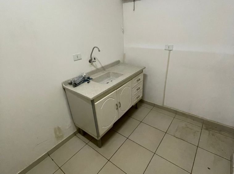 Sala comercial no centro