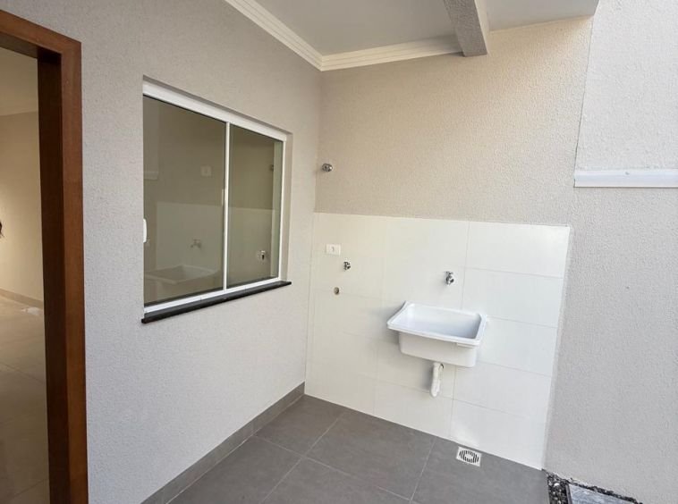 Casa no novo centro para locação!