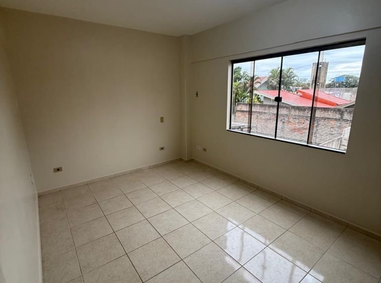 Apartamento no centro! (próximo a Caixa)