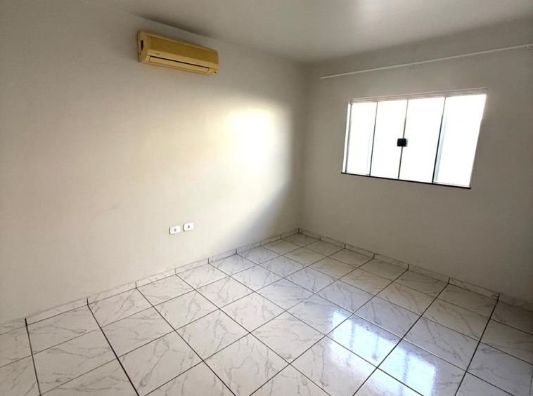 Excelente Casa no Jardim Albuquerque!!