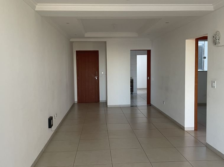 Apartamento 702 - Ed. Caires