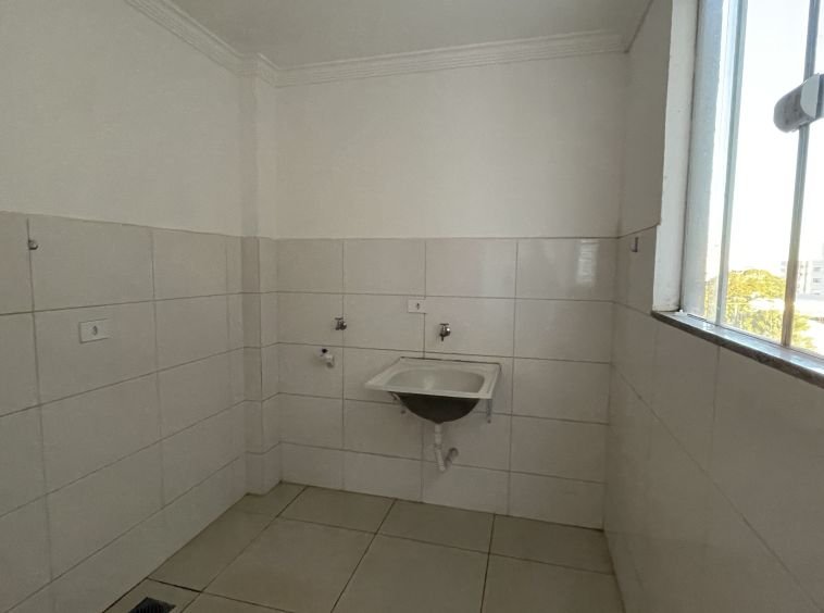 Apartamento 702 - Ed. Caires