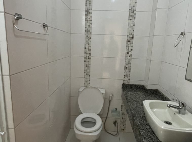 Apartamento 702 - Ed. Caires