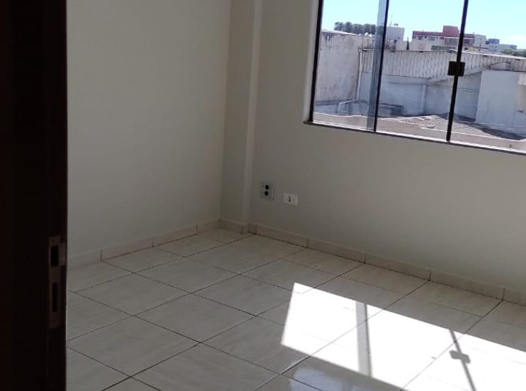  Apartamento no Edifício Ville Carraro!