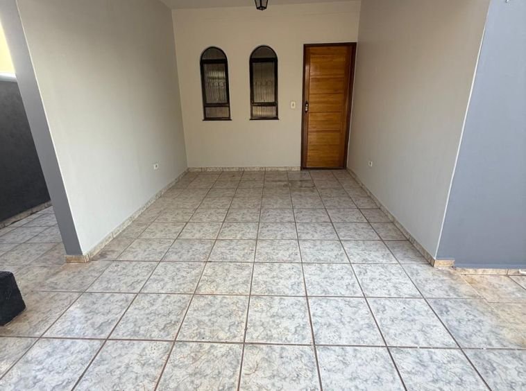 Casa próximo a APAE!