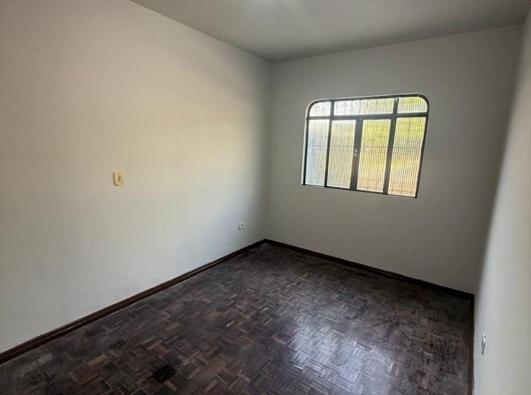 Casa próximo a APAE!