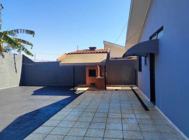 Casa próximo a APAE!