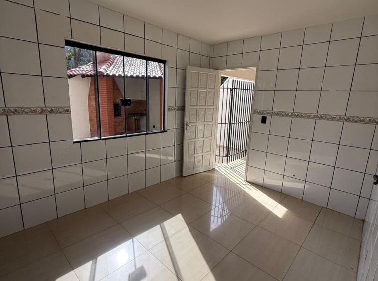 Casa grande no Jardim Paulista! Próximo a UPA