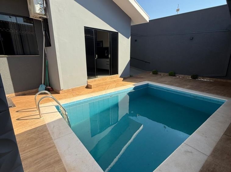 Casa Alto Padrão no Jardim Albuquerque!!
