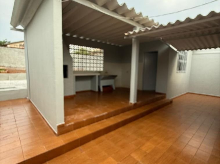 Casa para venda na Vila Urupês