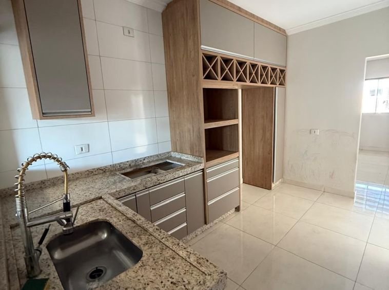 Casa de Alvenaria no Jardim Botanico!