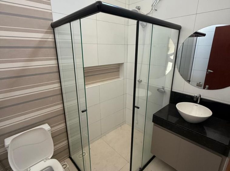 Casa de Alvenaria no Jardim Botanico!