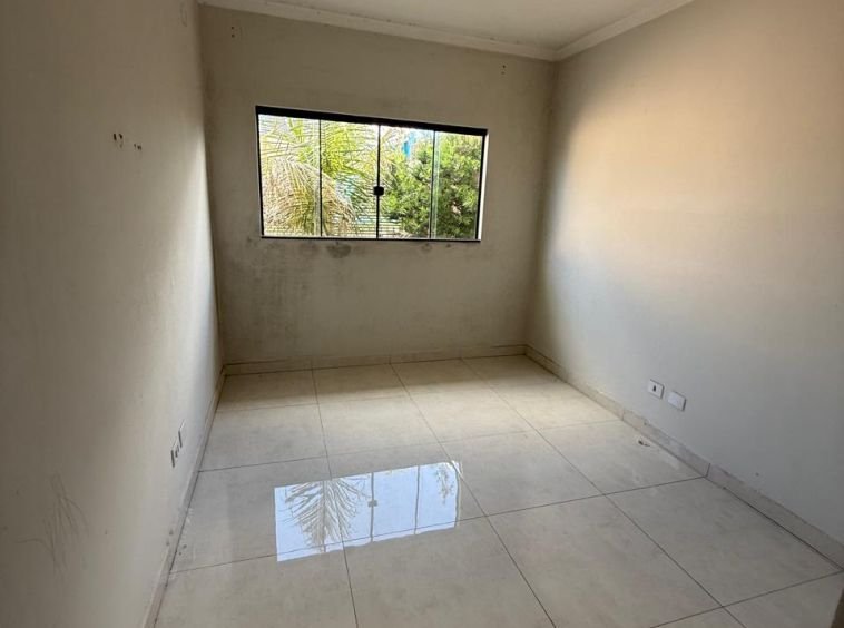 Casa de Alvenaria no Jardim Botanico!