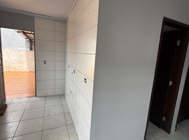 Casa Conjunto Habitacional Milton de Paula Walter para Locação