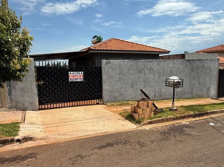 Casa - Conjunto Habitacional Milton de Paula Walter para Locação
