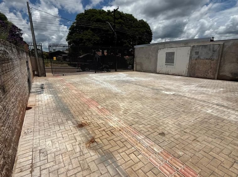 BARRACÃO PRÓXIMO A PERIMETRAL!