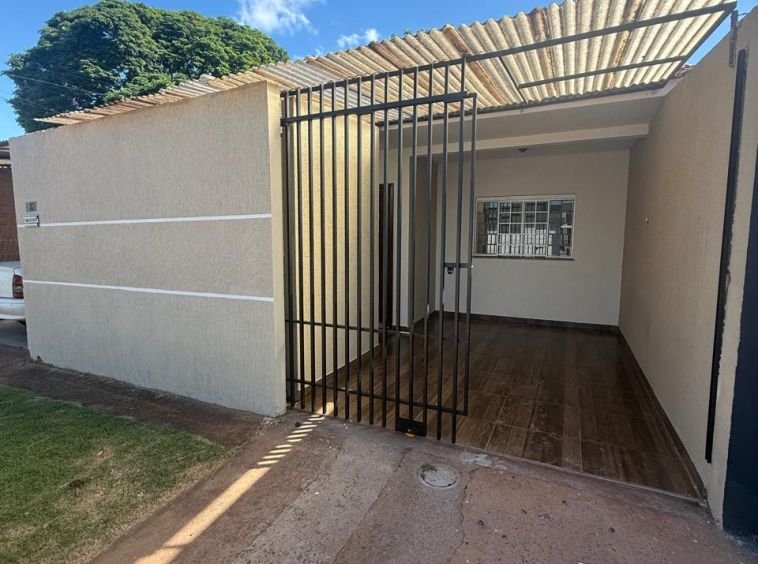 Casa próximo a academia coliseu