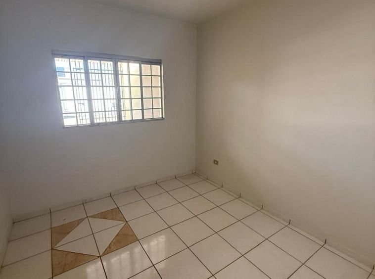 Casa próximo a academia coliseu