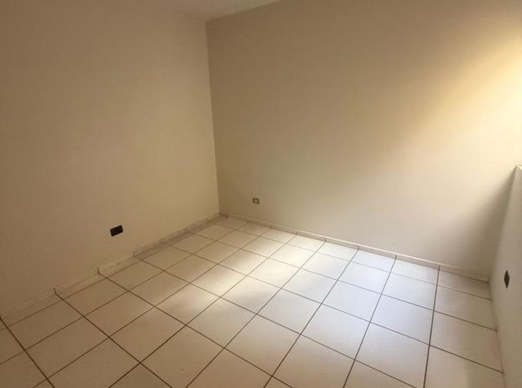 Casa próximo a academia coliseu