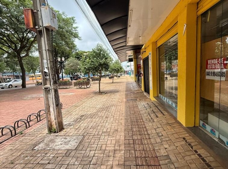 Sala Comercial próximo a Catedral