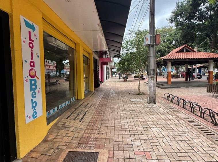 Sala Comercial próximo a Catedral