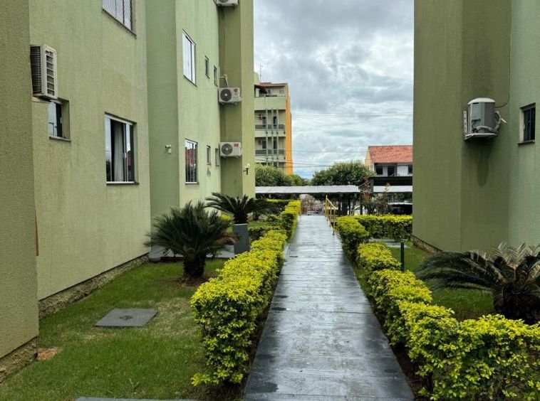 Apartamento térreo Colinas Verdes!