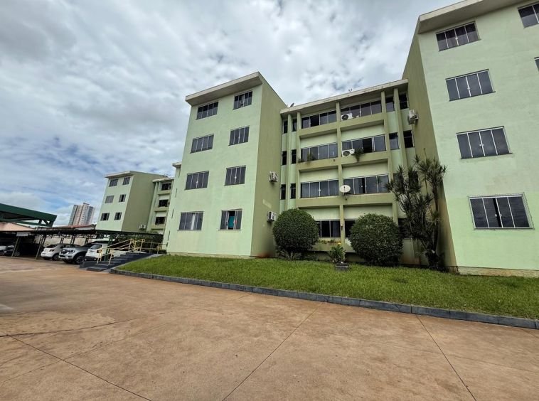 Apartamento térreo Colinas Verdes!