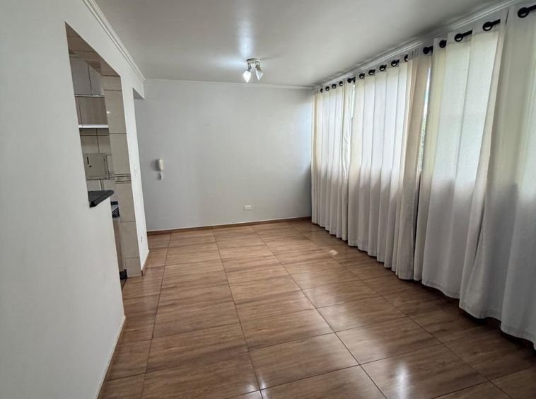 Apartamento térreo Colinas Verdes!