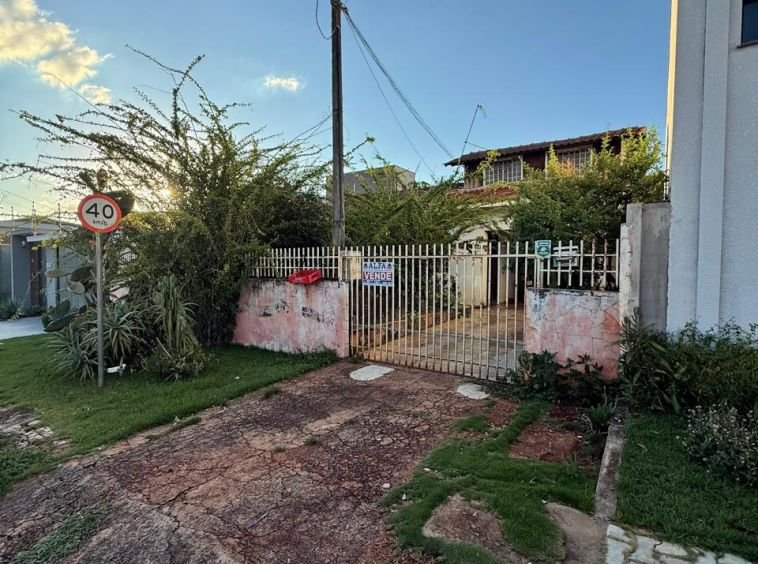 CASA NO JARDIM MAIA PARA VENDA!