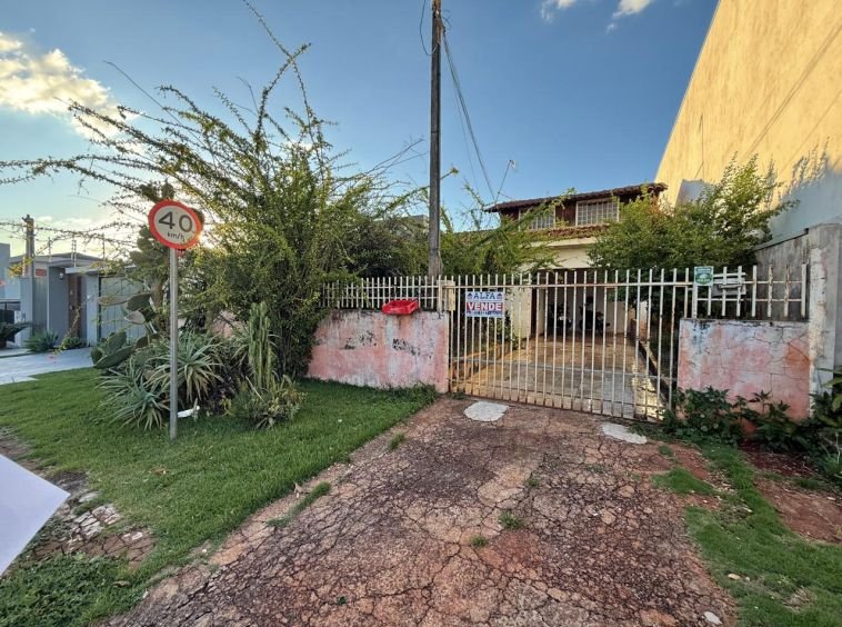 CASA NO JARDIM MAIA PARA VENDA!