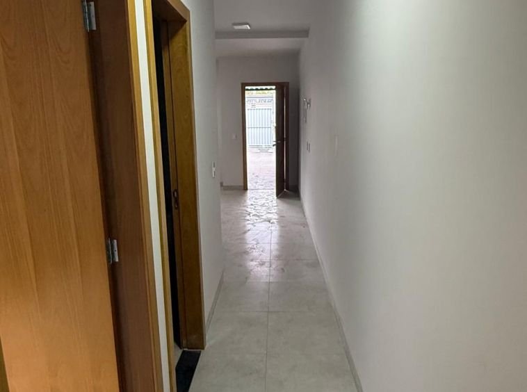 CASA NOVA NO JARDIM BATEL!